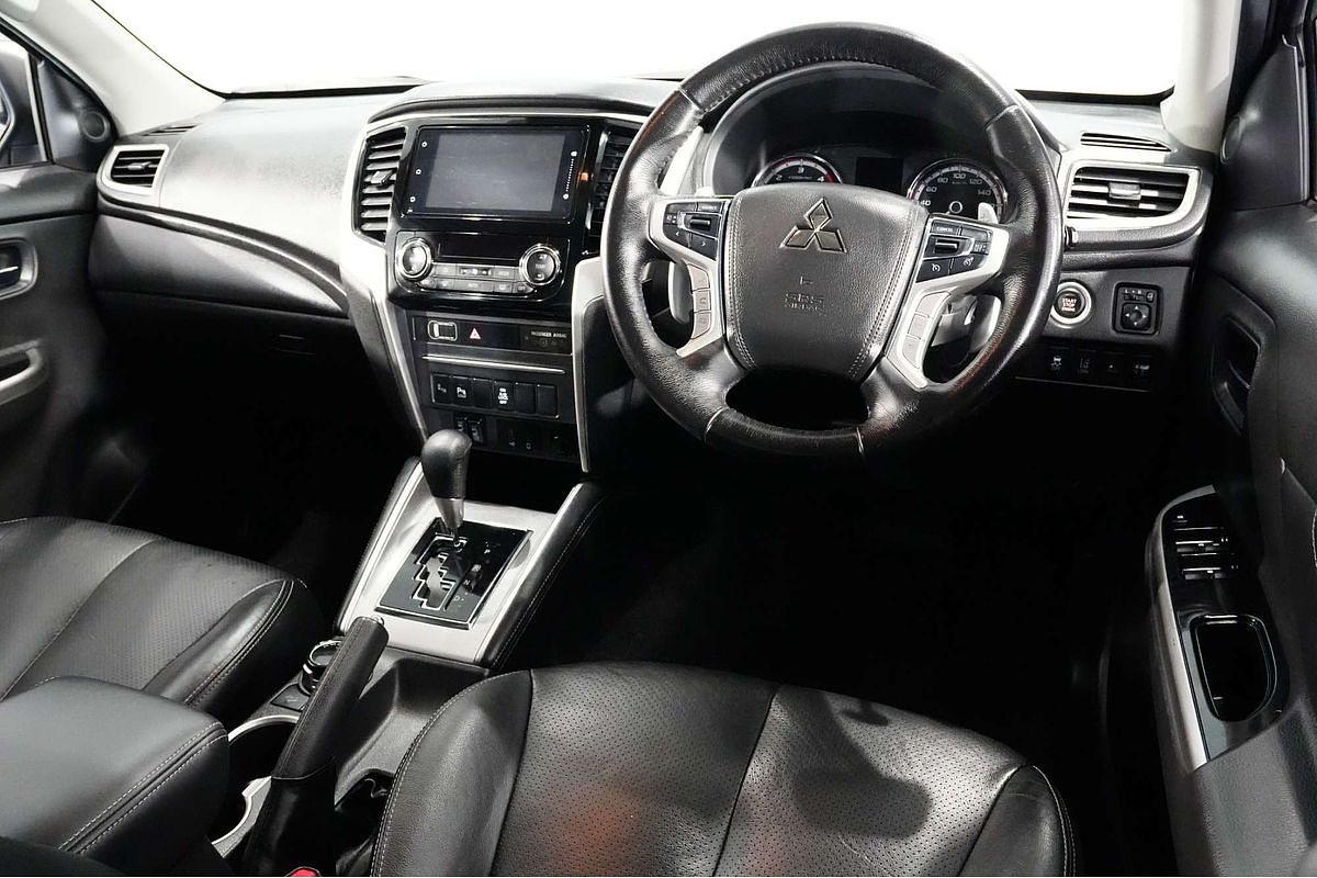 2022 Mitsubishi Triton GSR MR 4X4