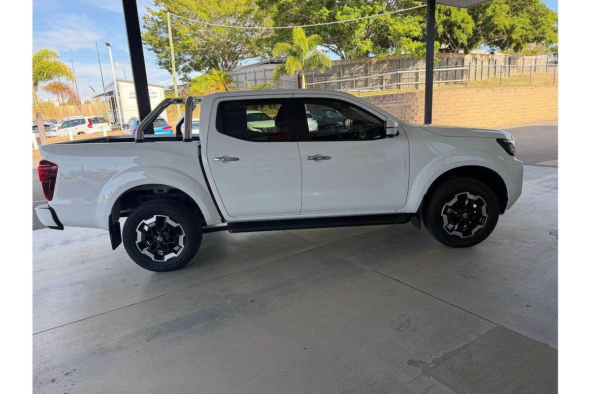 2025 Nissan Navara PRO-4X D23 4X4