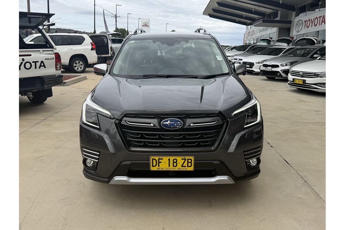 2022 Subaru Forester 2.5i-S S5