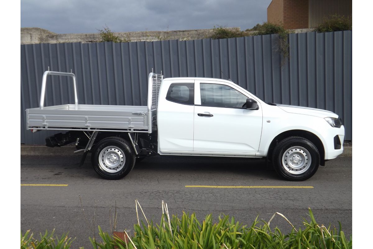 2026 Isuzu D-MAX SX High Ride Rear Wheel Drive
