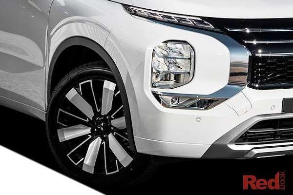 2026 Mitsubishi Outlander Exceed ZM thumb-17