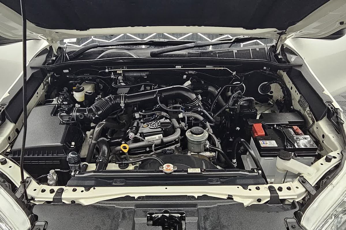 2022 Toyota Hilux Workmate TGN121R Rear Wheel Drive