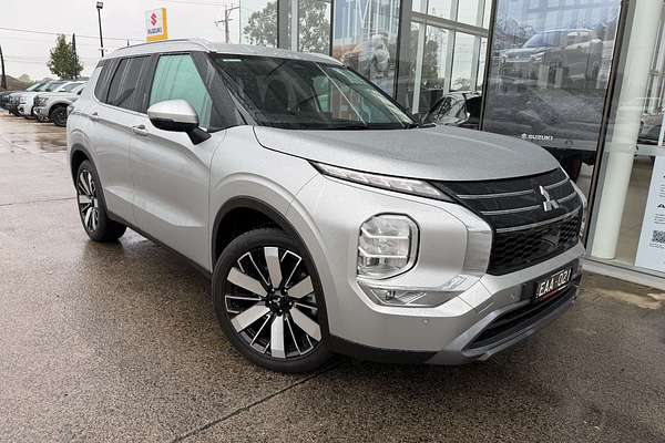 2025 Mitsubishi Outlander Aspire ZM