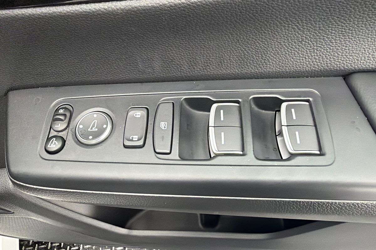 2023 Honda CR-V VTi LX AWD RW