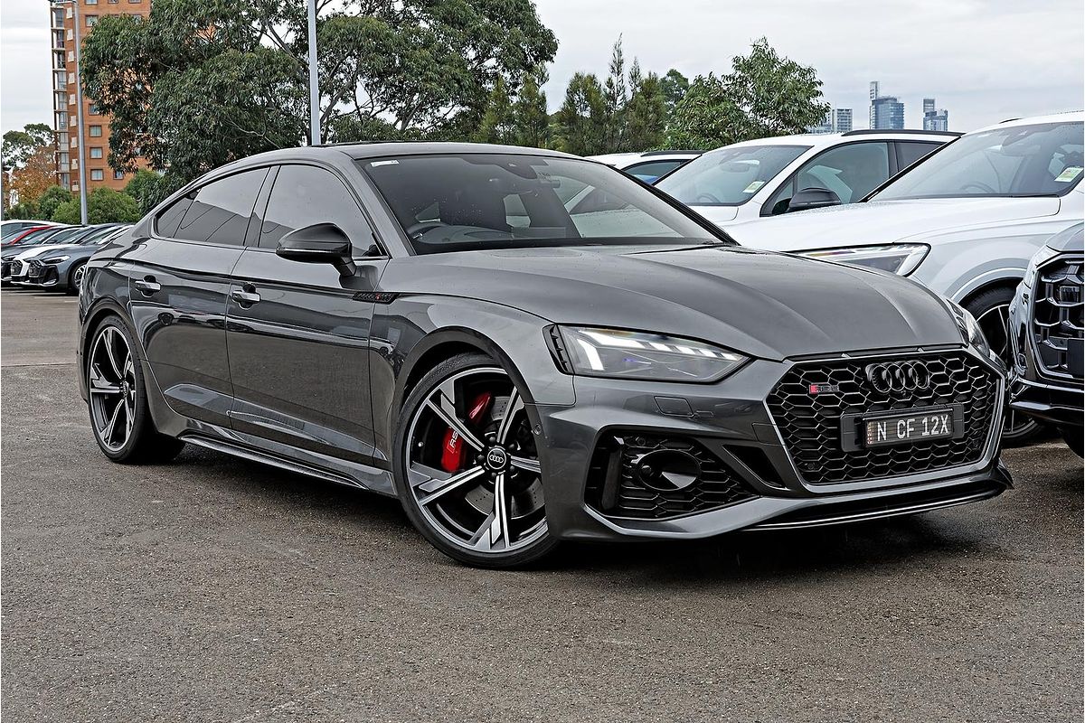 2022 Audi RS5 F5