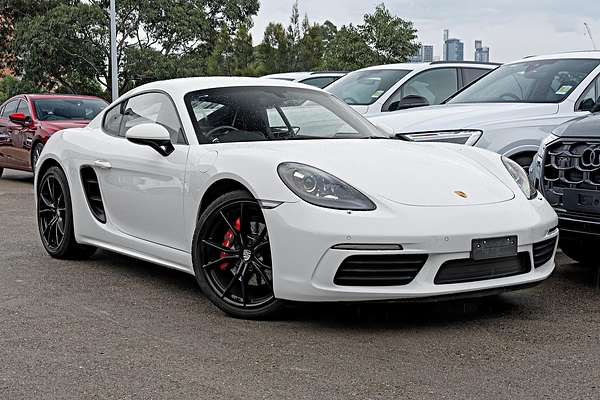 2019 Porsche 718 Cayman S 982