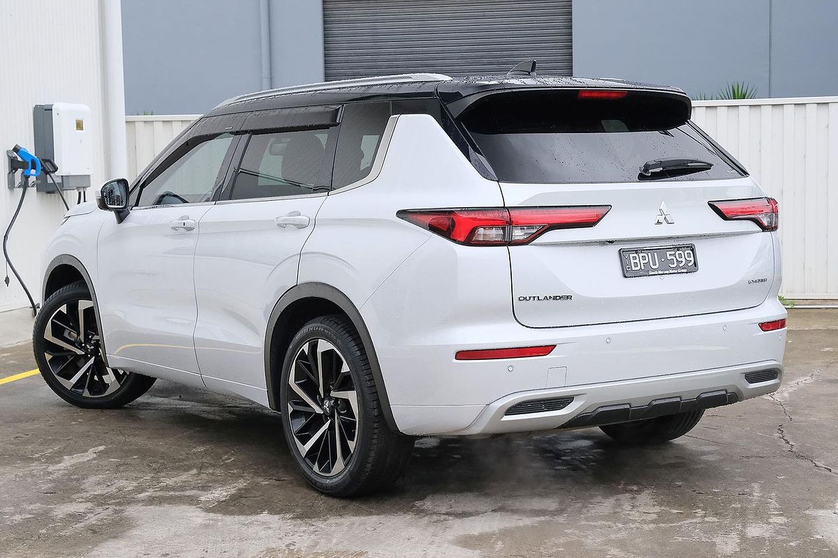 2021 Mitsubishi Outlander Exceed Tourer ZM