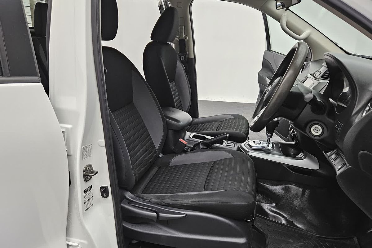 2022 Nissan Navara SL D23 4X4