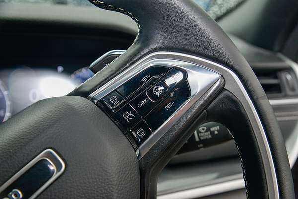 2022 Jeep Grand Cherokee L Night Eagle WL thumb-14