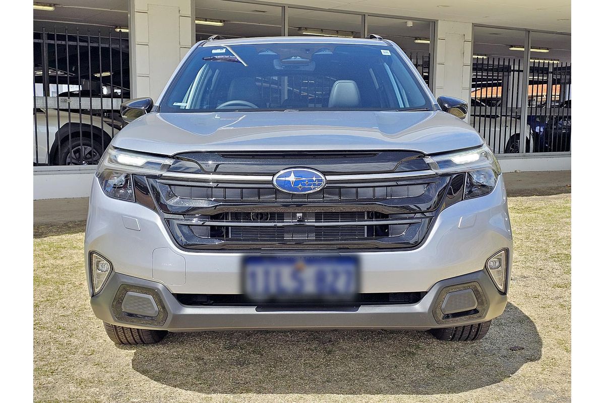 2026 Subaru Forester Hybrid Touring S6