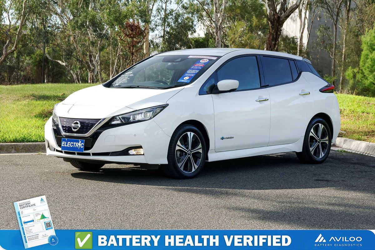 2021 Nissan LEAF ZE1