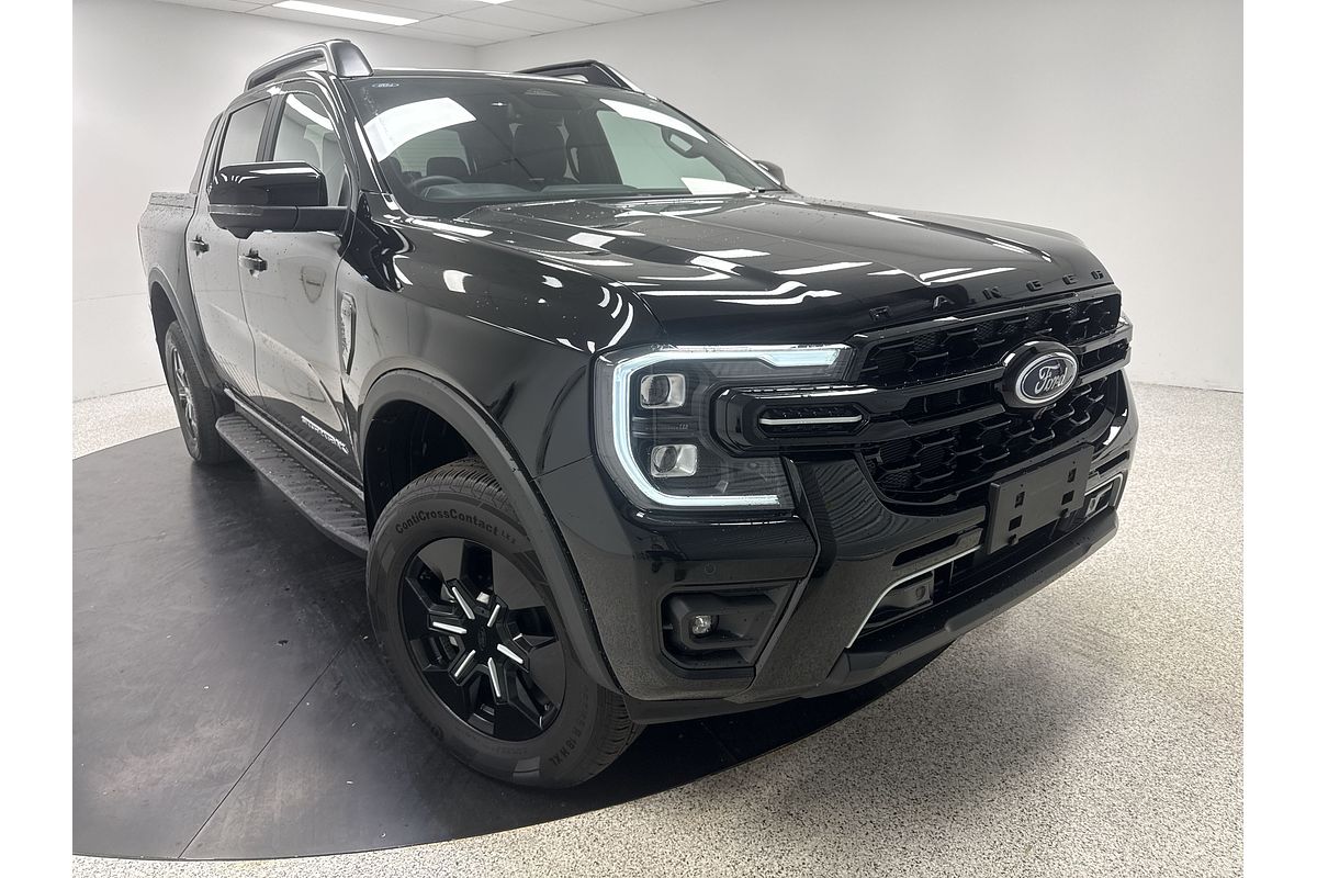 2025 Ford Ranger PHEV Stormtrak 4X4 2.3L