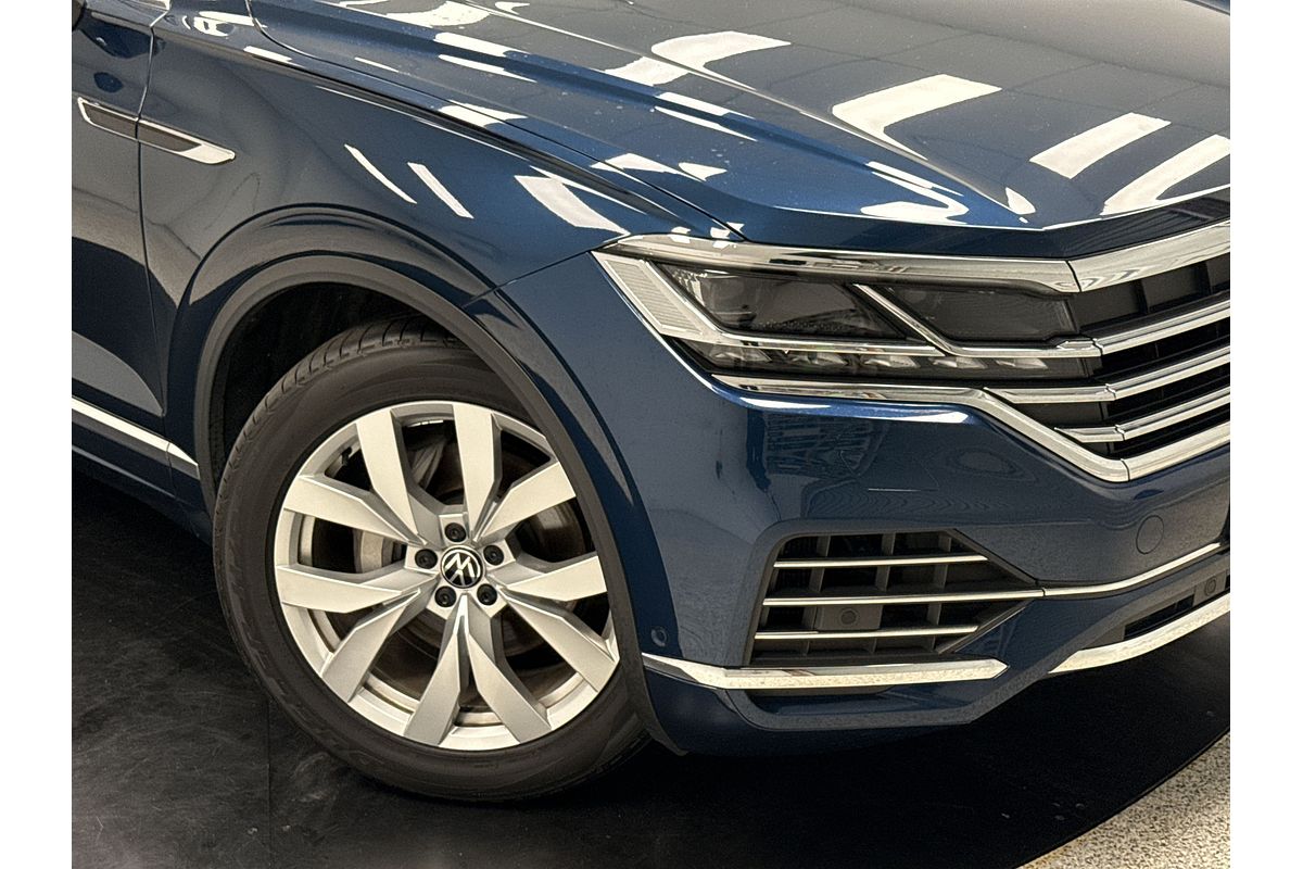 2022 Volkswagen Touareg 210TDI Elegance CR