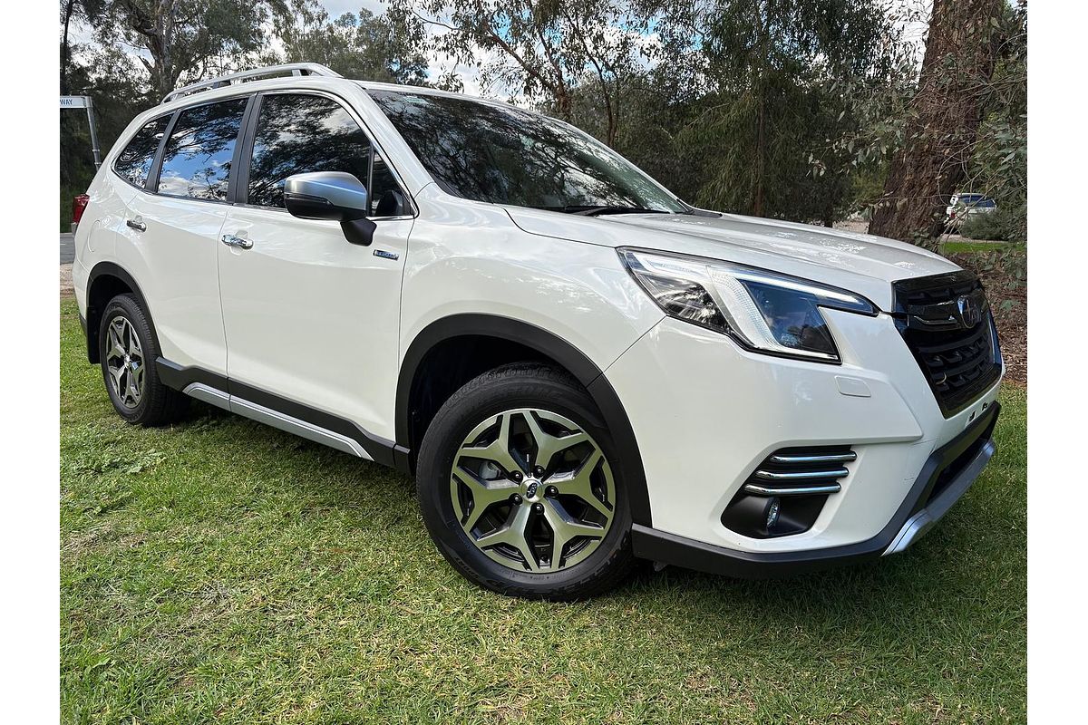 2023 Subaru Forester Hybrid L S5