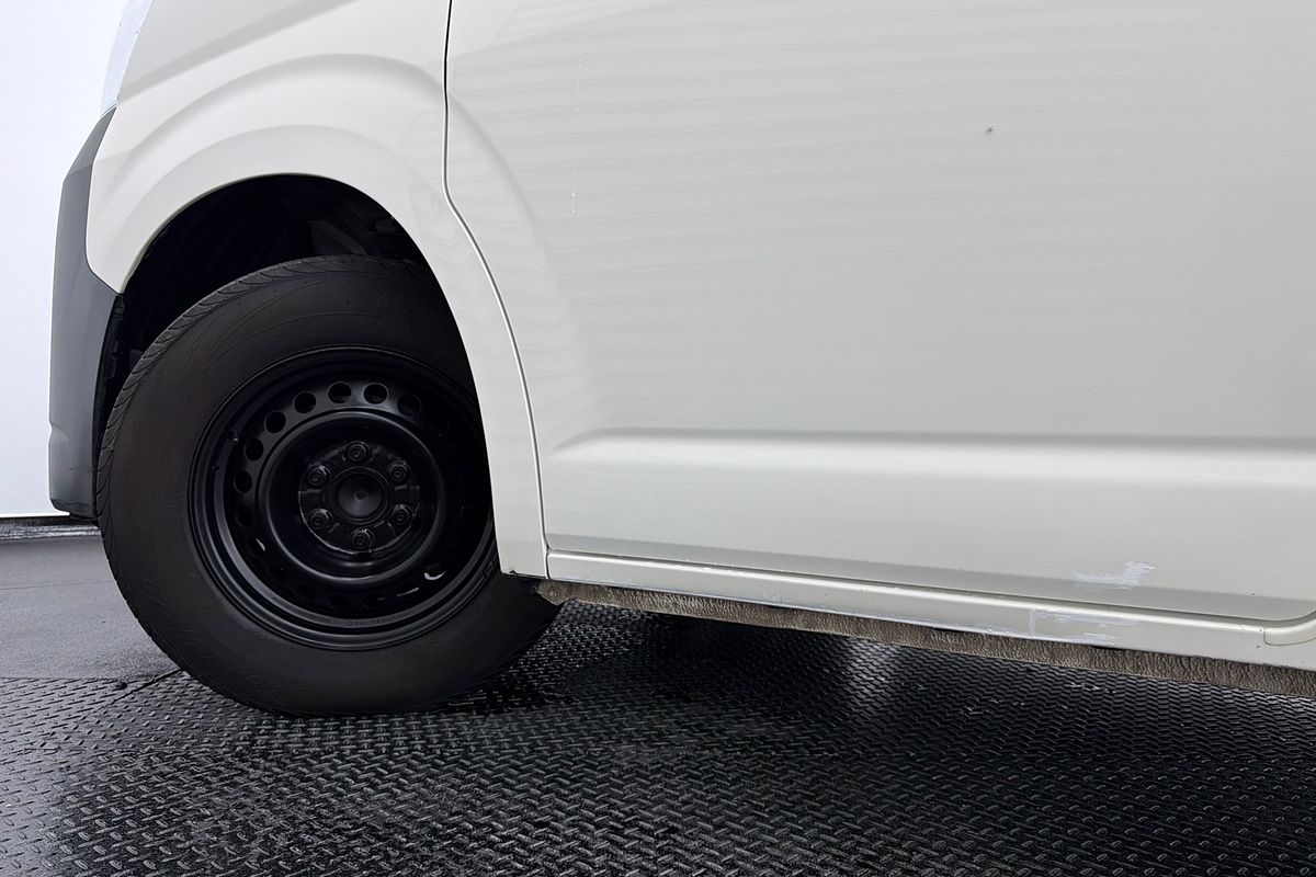 2024 Toyota Hiace GDH300R LWB