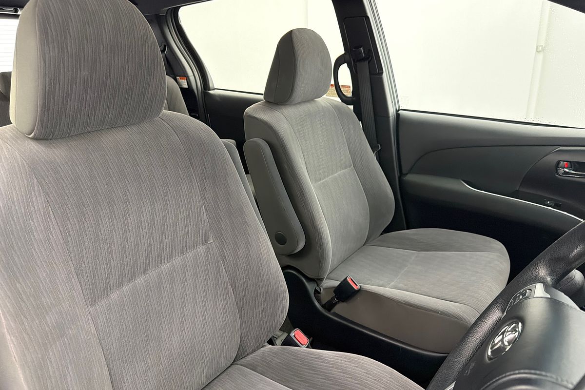 2019 Toyota Tarago GLi ACR50R