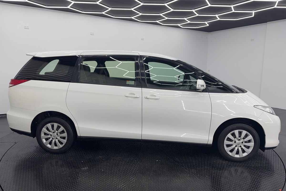 2019 Toyota Tarago GLi ACR50R