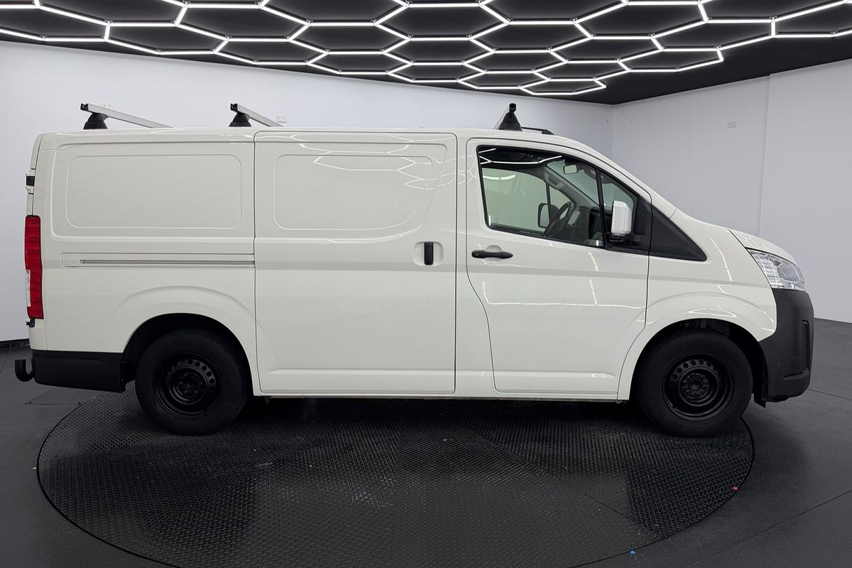 2024 Toyota Hiace GDH300R LWB
