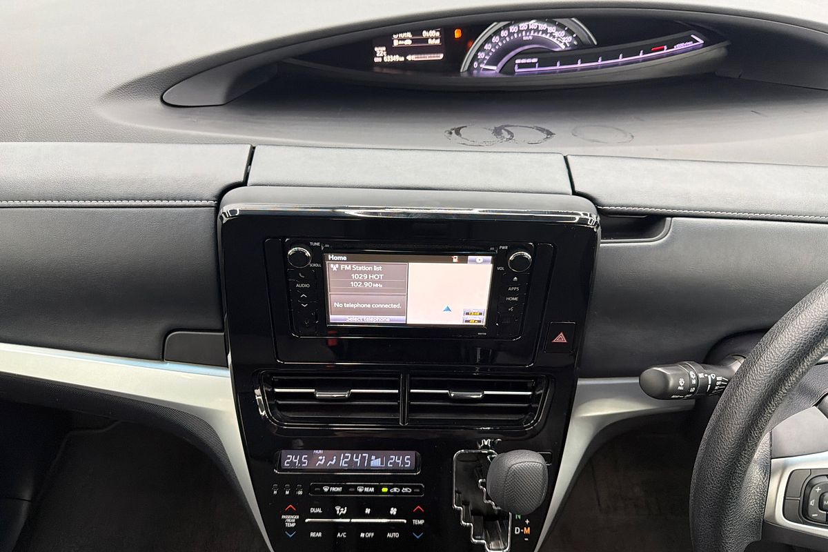 2019 Toyota Tarago GLi ACR50R