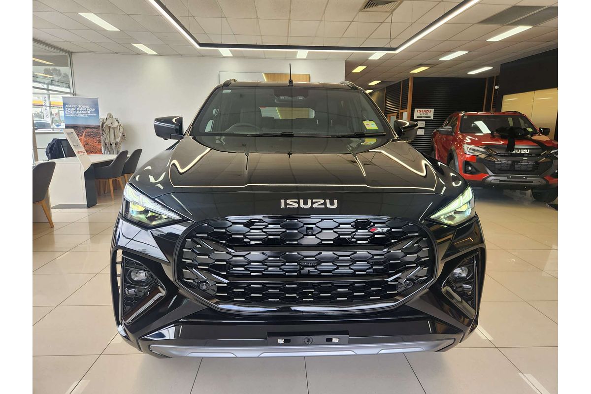2026 Isuzu MU-X X-TERRAIN