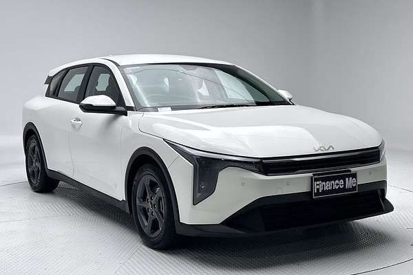 2025 Kia K4 S CL4m thumb-0