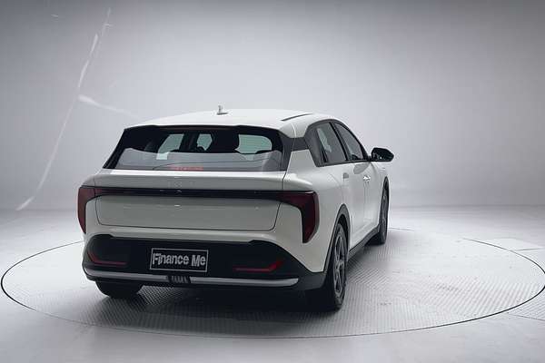 2025 Kia K4 S CL4m thumb-1
