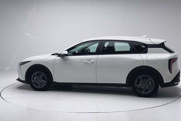 2025 Kia K4 S CL4m thumb-7
