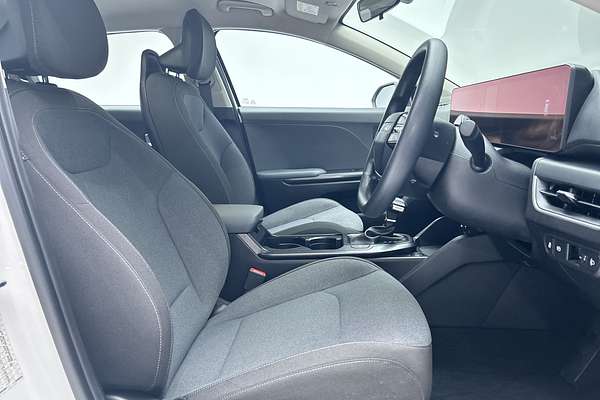 2025 Kia K4 S CL4m thumb-12