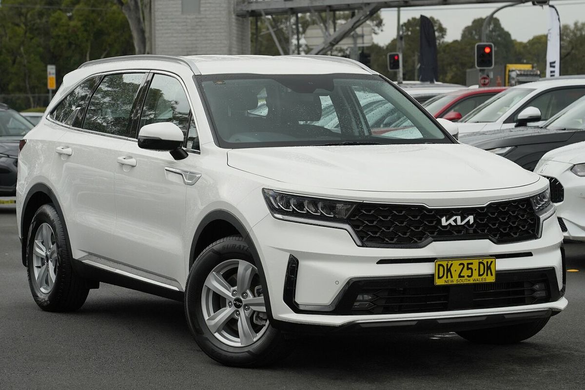 2023 Kia Sorento S MQ4