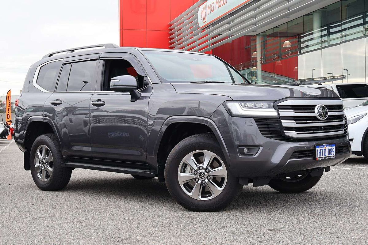 2022 Toyota Landcruiser VX FJA300R