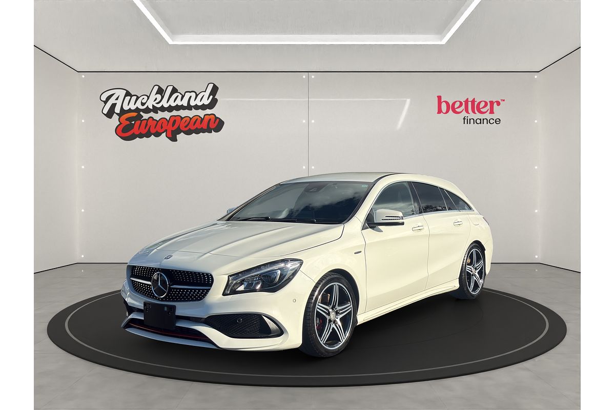 2017 Mercedes-Benz 250 AMG LINE 4 MATIC
