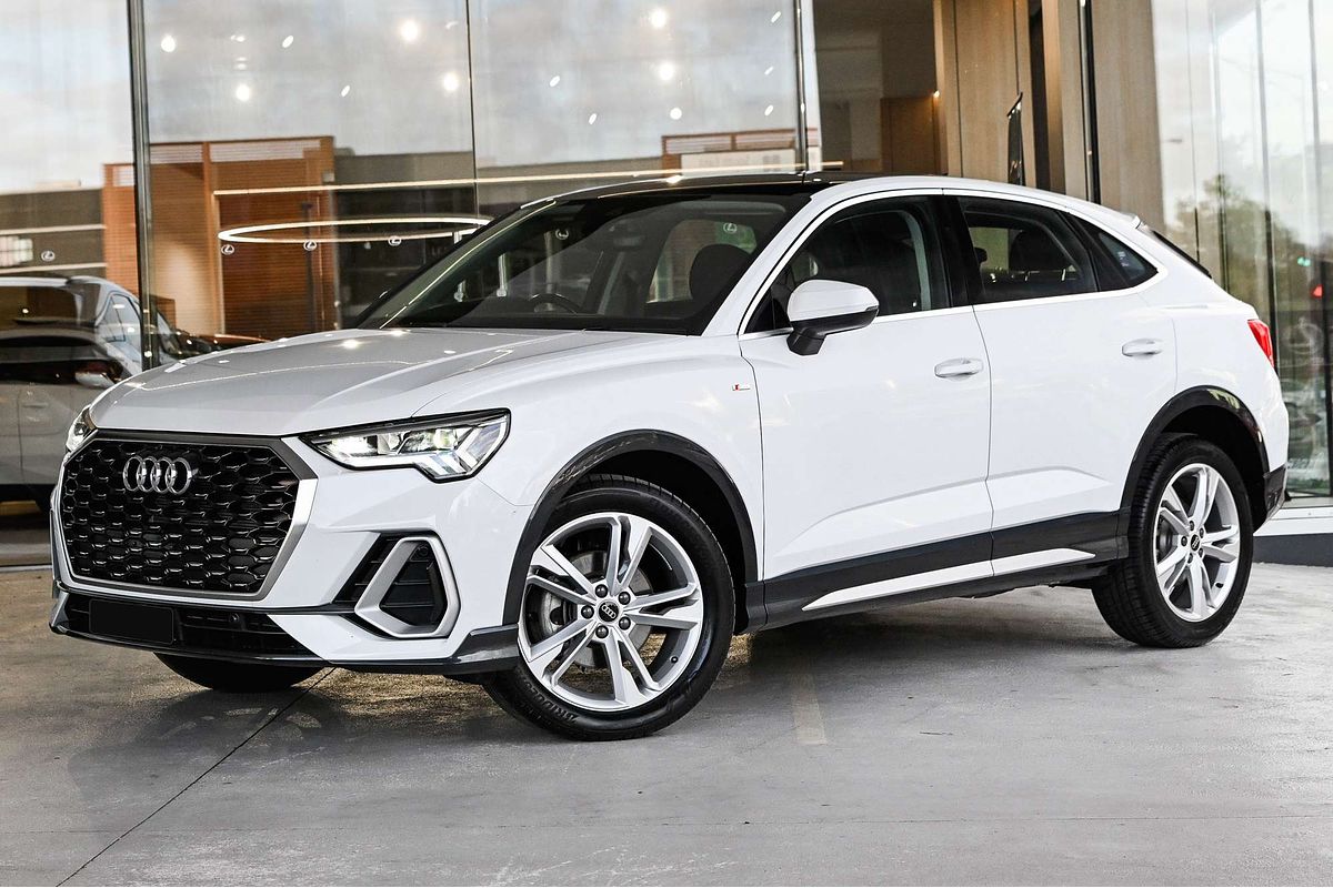 2023 Audi Q3 35 TFSI S line F3