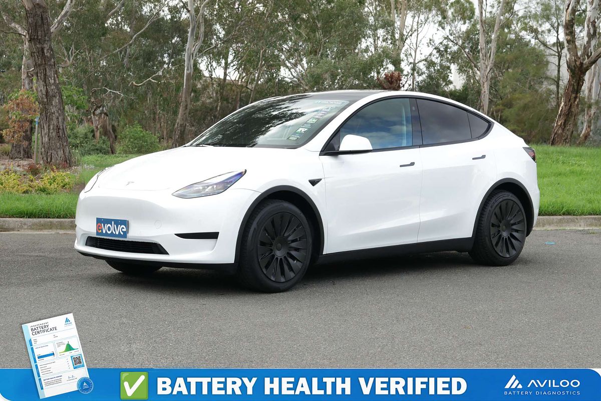 2023 Tesla Model Y Rear-Wheel Drive
