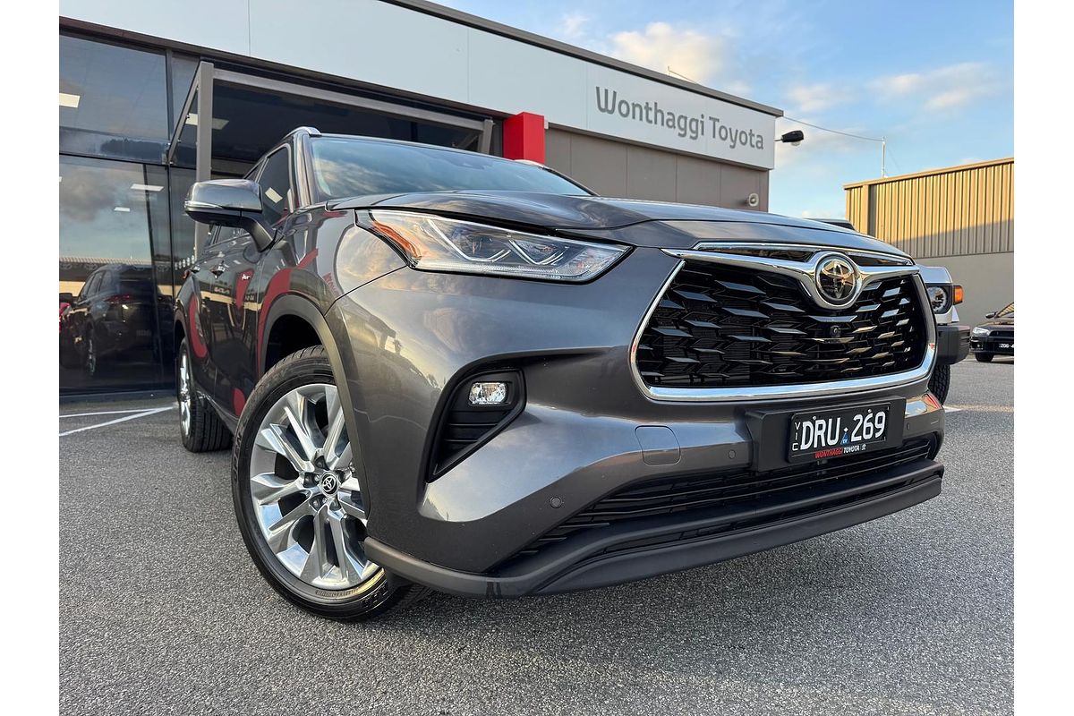 2025 Toyota Kluger Grande AXUH78R