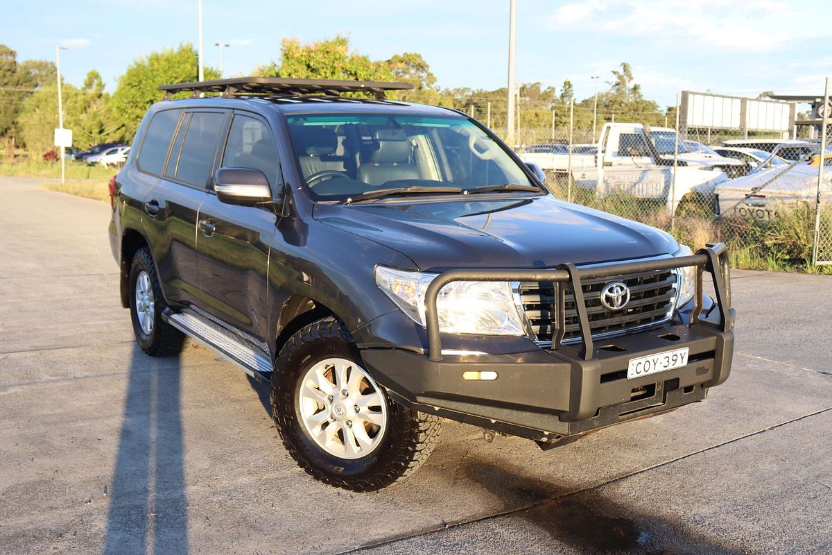 2013 Toyota Landcruiser GXL VDJ200R