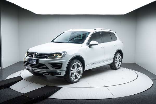 2015 Volkswagen Touareg V8 TDI R-Line 7P