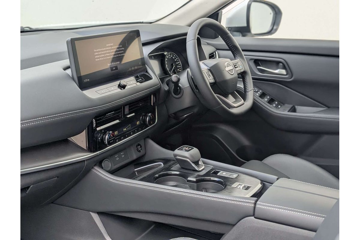 2026 Nissan X-TRAIL ST-L T33