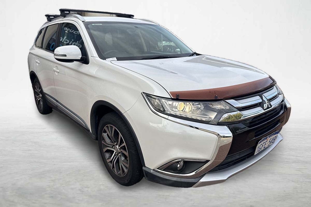 2017 Mitsubishi Outlander LS Safety Pack ZK
