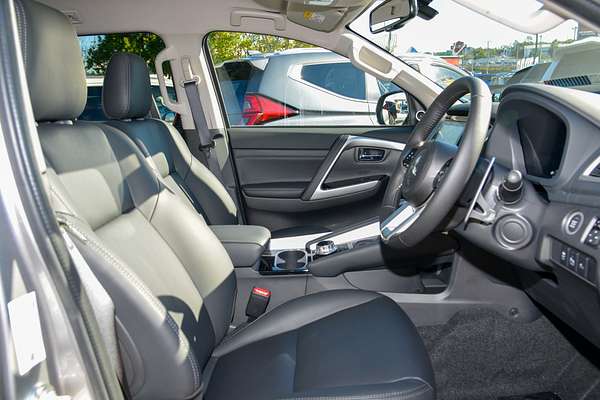 2025 Mitsubishi Pajero Sport Exceed QG thumb-9