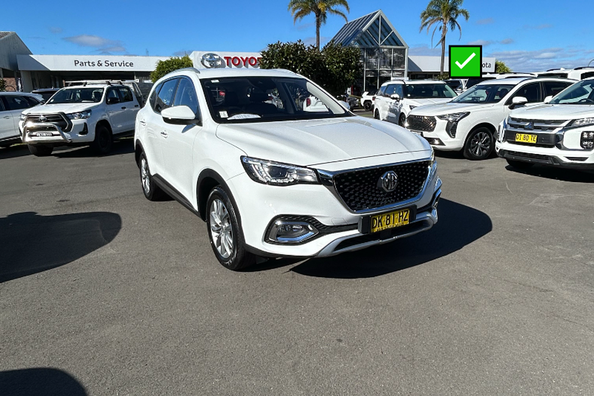 2024 MG HS Vibe SAS23