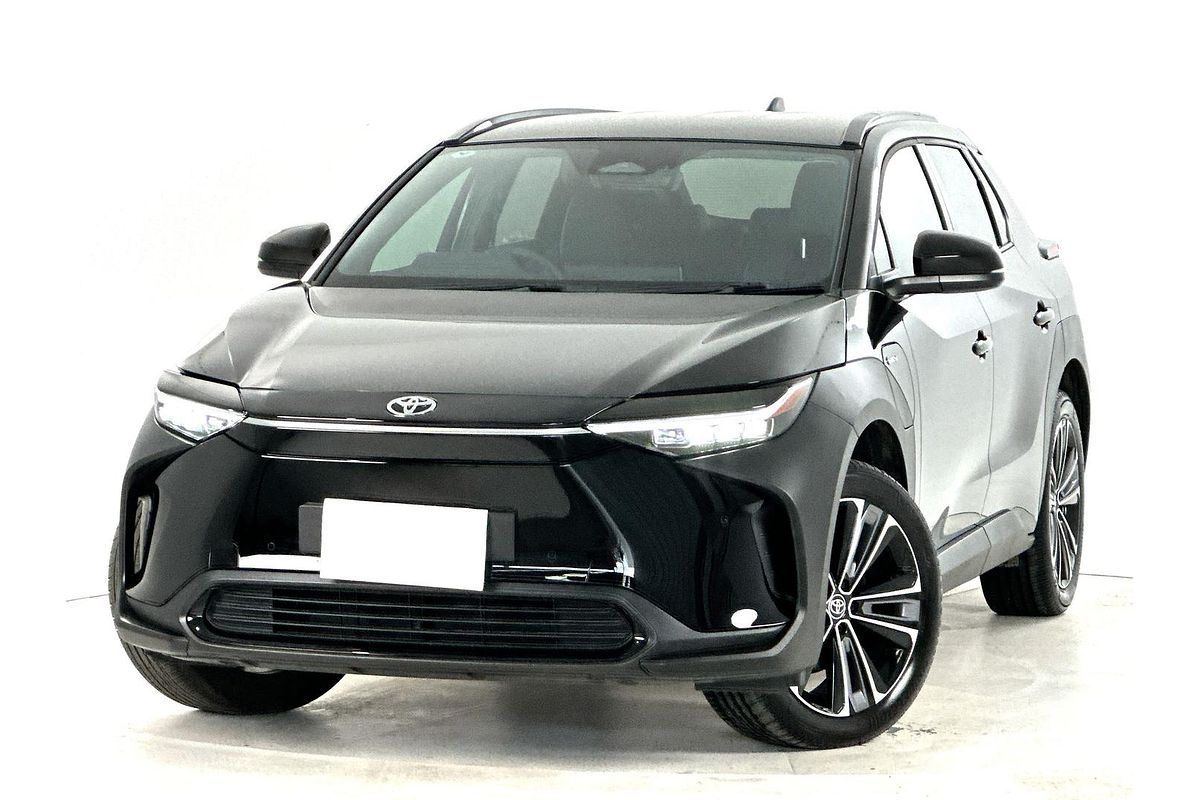 2025 Toyota bZ4X XEAM10R