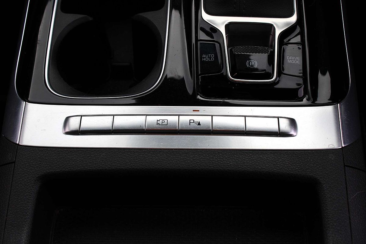 2021 Kia Carnival Si KA4