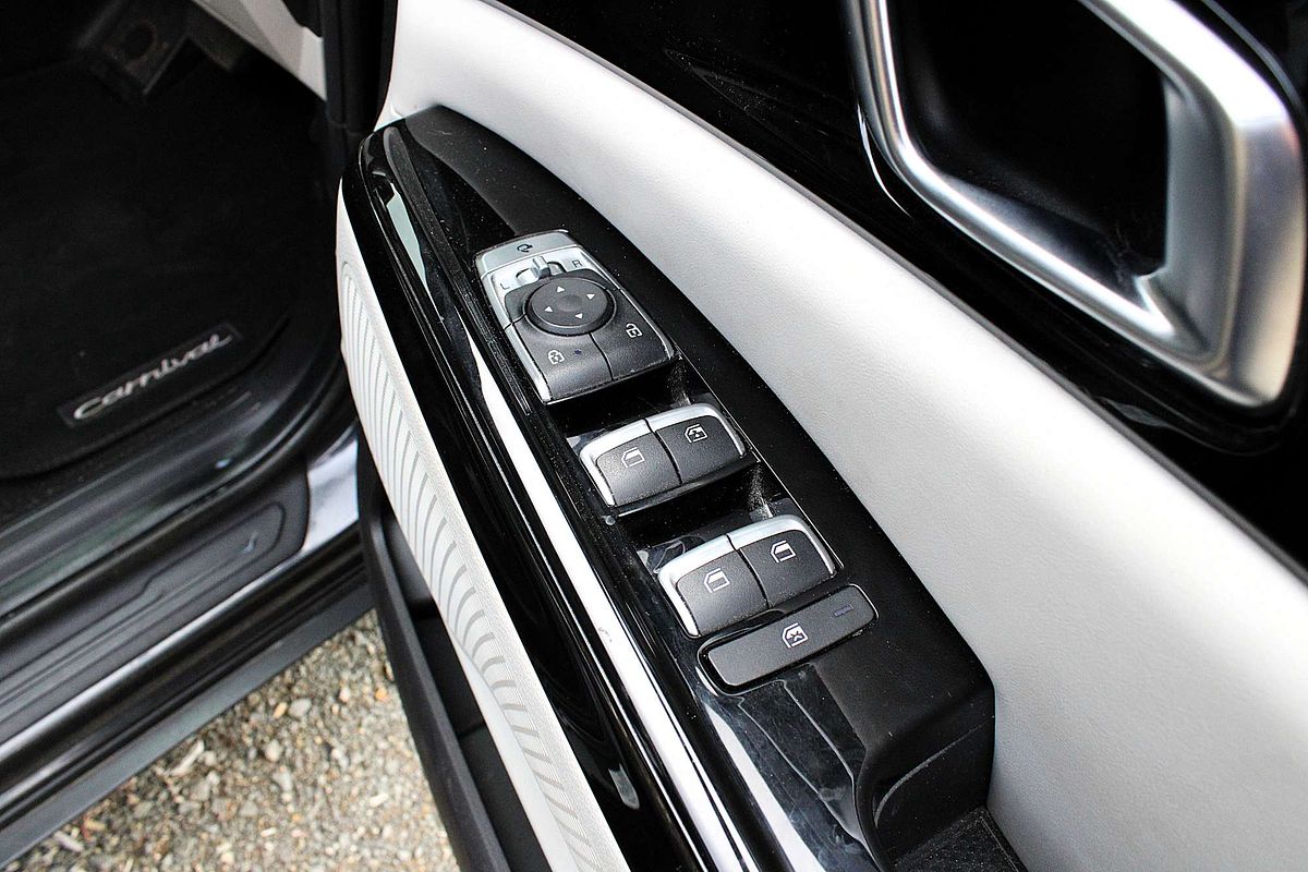 2021 Kia Carnival Si KA4