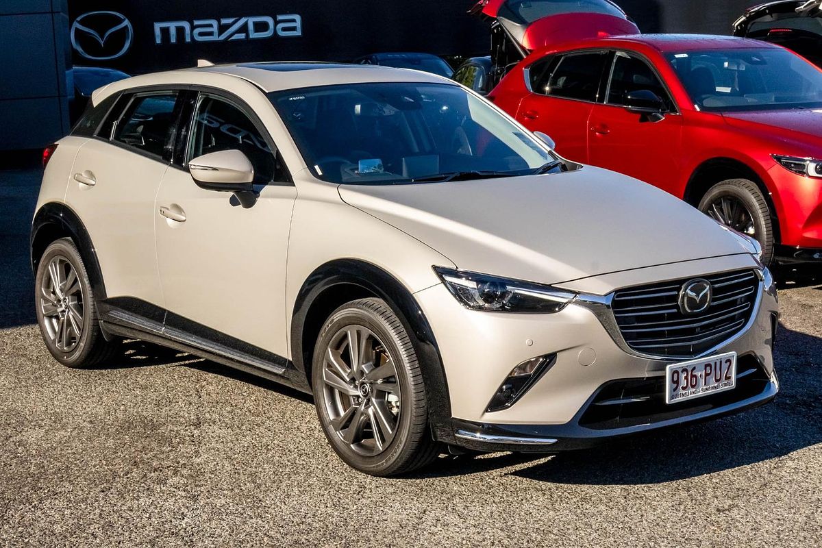 2025 Mazda CX-3 G20 Akari DK