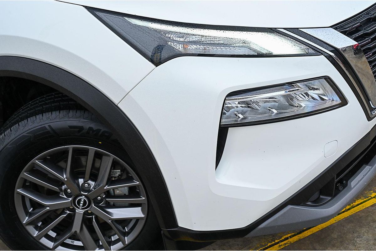2024 Nissan X-TRAIL ST T33