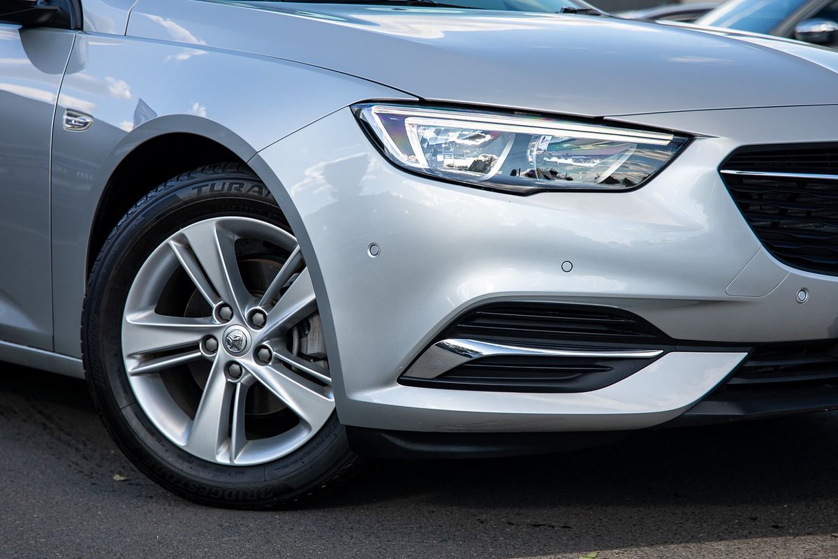 2019 Holden Commodore LT ZB