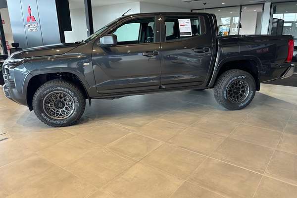 2025 Mitsubishi Triton GLX MV 4X4