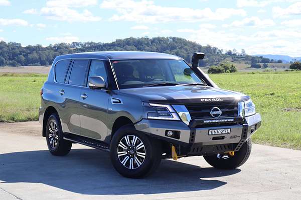 2023 Nissan Patrol Ti Y62