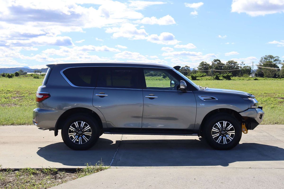 2023 Nissan Patrol Ti Y62