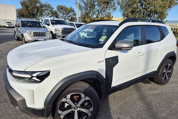 2026 Renault Duster Techno X1311